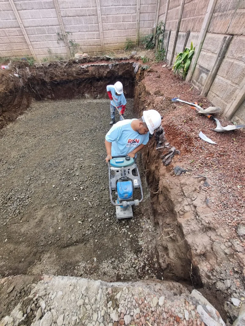 Personal Profesional para construcción de piscinas en Costa Rica